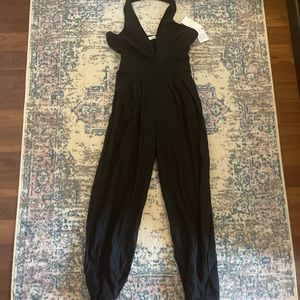 Brand new with tags Kelly Rowland for Fabfit linen halter  jumpsuit.